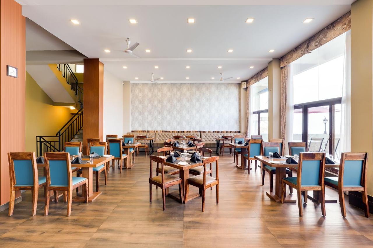 גנגטוק Mount Himalayan Hotel מראה חיצוני תמונה